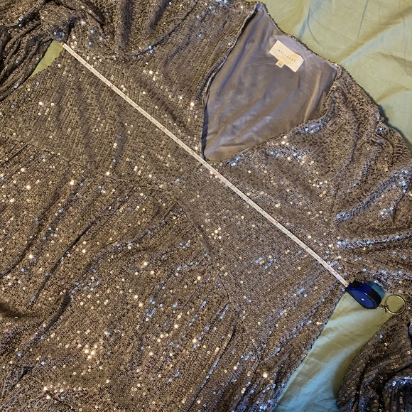 MELLODAY V-Neck Long Sleeve Tiered Mini Dress - Picture 2 of 3